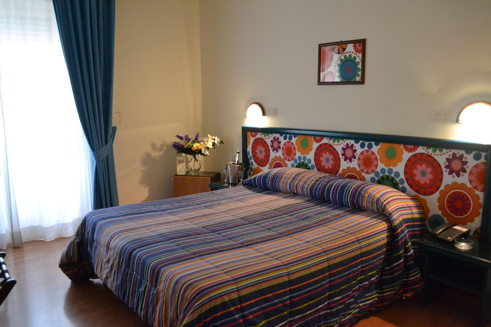 Hotel Cesare Augusto Neapol Zewnętrze zdjęcie