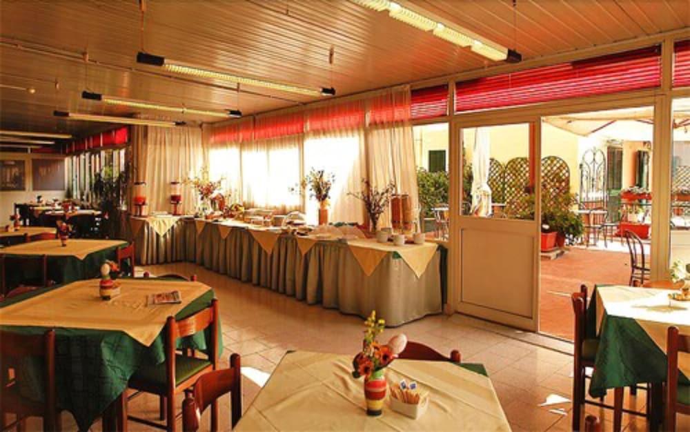 Hotel Cesare Augusto Neapol Zewnętrze zdjęcie