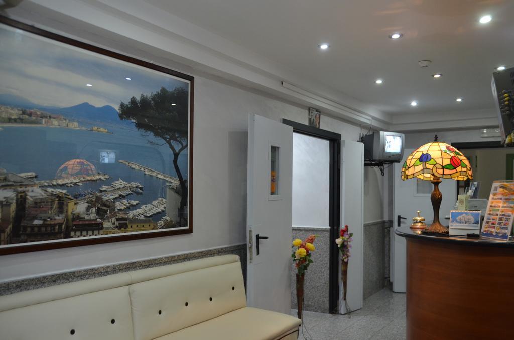 Hotel Cesare Augusto Neapol Zewnętrze zdjęcie